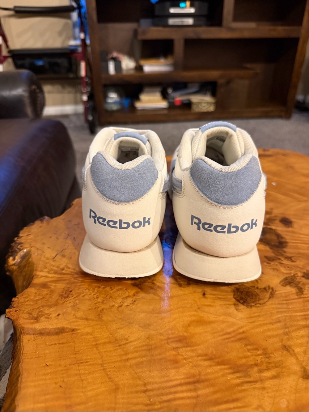 Reebok Glide Sneakers Women's Size 10 / Men's Size 8.5 - Chalk Vintage Blue Bone - Picture 4 of 8